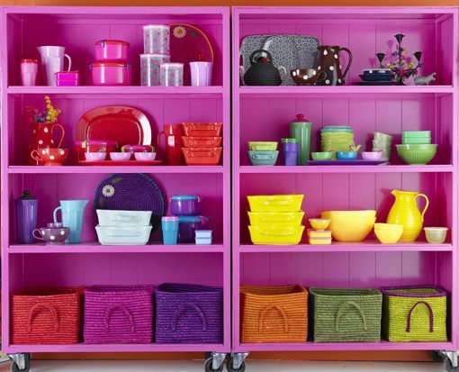 pink-shelves pink-shelves