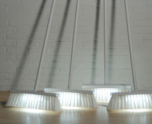 luces o escobas luces o escobas