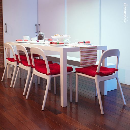 Casa de familia zona de comedor Casa de familia zona de comedor