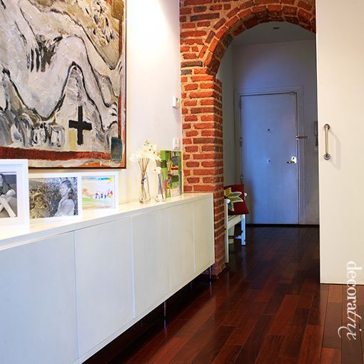 Casa de familia vista del pasillo y entrada Casa de familia vista del pasillo y entrada