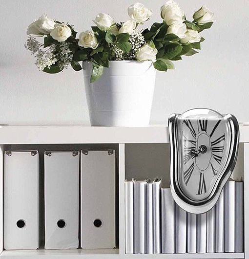 reloj-blando-estanteria reloj-blando-estanteria