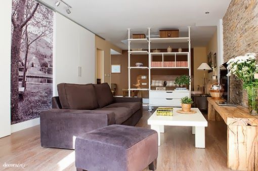salon-con-dormitorio-al-fondo apartamento rural en piedrahita de avila