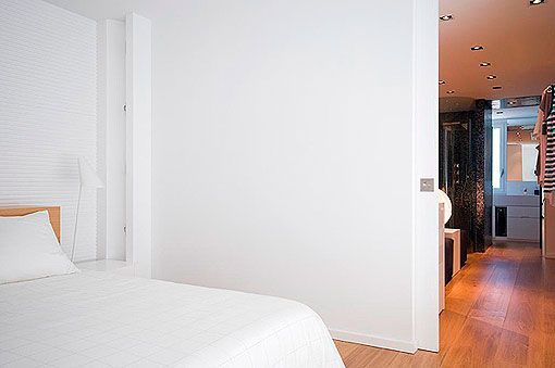 El dormitorio principal cuenta con vestidor El dormitorio principal cuenta con vestidor