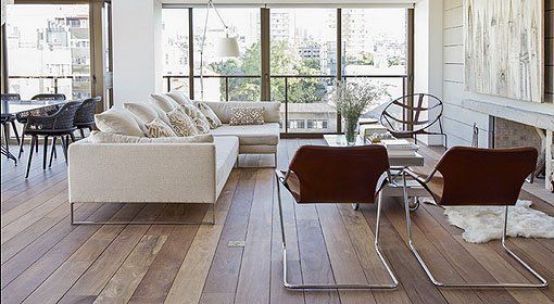 Zona de estar decorada en tonos cálidos Salón en tonos cálidos
