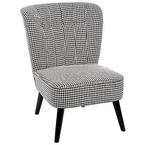 Butaca tapizada en pata de gallo Butaca tapizada en pata de gallo