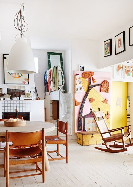 Zona del comedor de la casa frente a la playa de los Tuckey en Sidney Zona del comedor de la casa frente a la playa de los Tuckey en Sidney