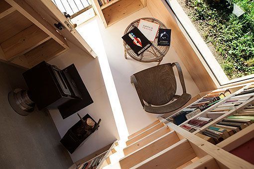 Refugio de madera donde desconectar y disfrutar de un buen libro Refugio de madera donde desconectar y disfrutar de un buen libro
