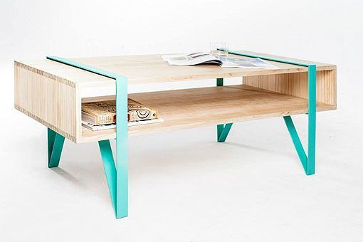 Mesa del estudio Buenos Días, en el Mercado Central de Diseño Mesa del estudio Buenos Días, en el Mercado Central de Diseño