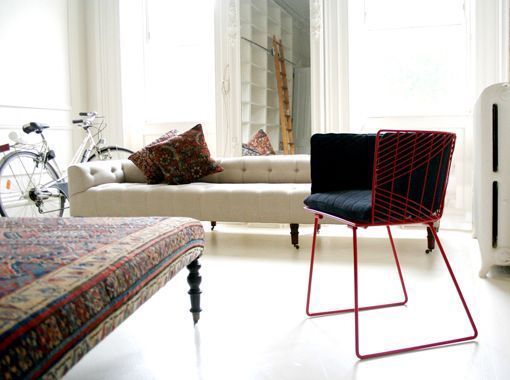 Muebles y complementos de rejilla, de Bend: silla con brazos Muebles y complementos de rejilla, de Bend: silla con brazos