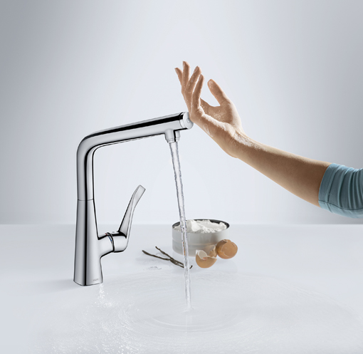 Grifo de cocina con el botón inteligente Select Grifo de cocina con el botón inteligente Select