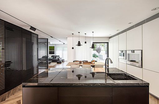 Vivienda y lugar de trabajo Vivienda y lugar de trabajo