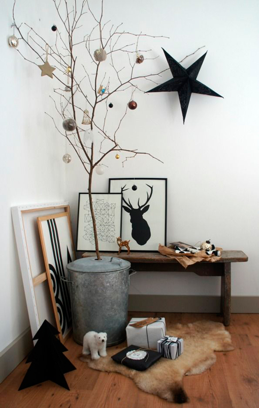 Adornar la casa de Navidad: árbol de ramas Adornar la casa de Navidad: árbol de ramas