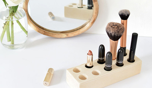 Organizador de maquillaje para el tocador