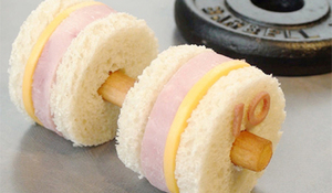 2-sandwiches-con-formas-originales-para-la-merienda-de-los-ninos.jpg
