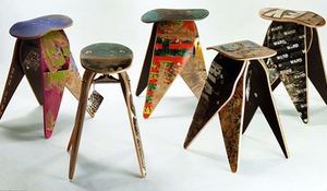 bancos-hechos-con-tablas-de-skateboard.jpg