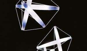 bucky-la-lampara-con-forma-de-cometa.jpg