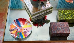 como-decorar-la-mesa-de-centro-en-el-salon.jpg
