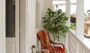 dormitorio-blanco-de-estilo-rustico-y-refinado.jpg