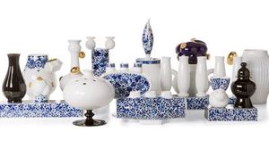 jarrones-modernos-de-ceramica-azul-de-delft.jpg