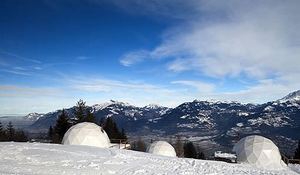 pasar-el-ano-nuevo-en-un-iglu.jpg