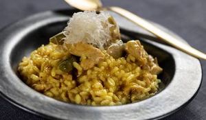 risotto-al-curry-con-guisantes.jpg