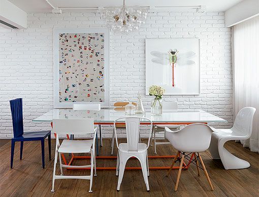 Mezclar sillas de estilos diferentes en el comedor
