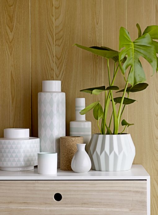 ideas decorativas fáciles: agrupar jarrones por color