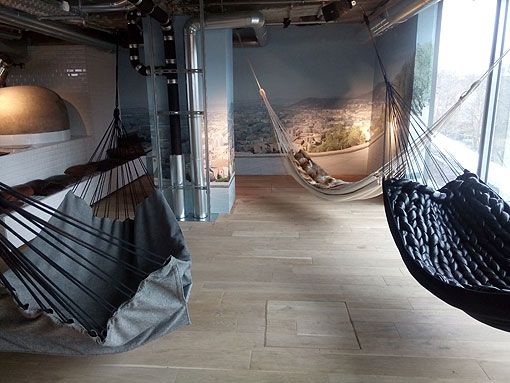Hamacas para relajarse en un hotel en Berlín