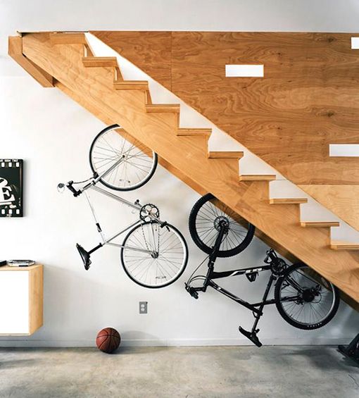 escaleras para guardar las bicicletas