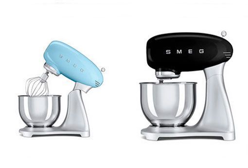 pequeños electrodomésticos smeg en varios colores