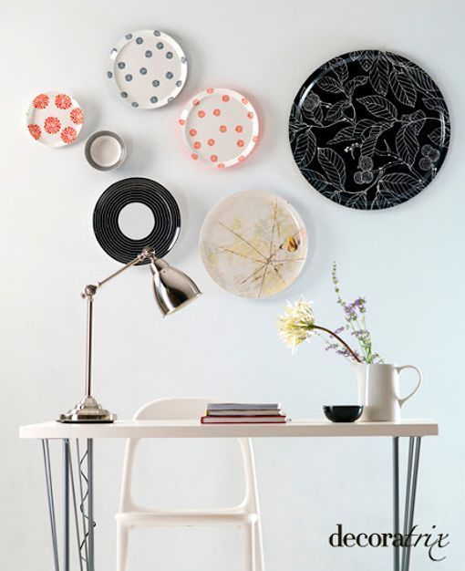 Decoratrix cumple 5 años: pared decorada con platos