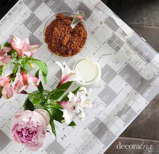 Cómo renovar una mesa-bandeja de metacrilato. Paso 4