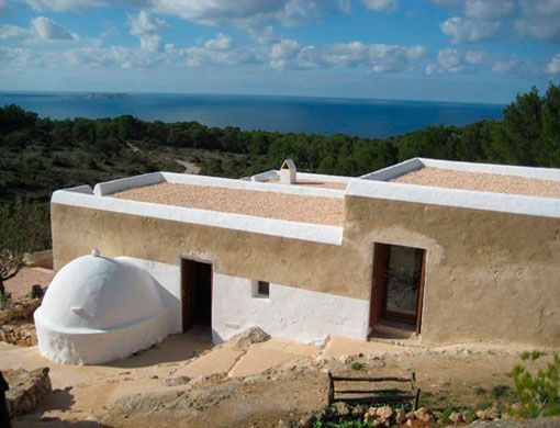 Casa de Nani Marquina, vista del horno reparado