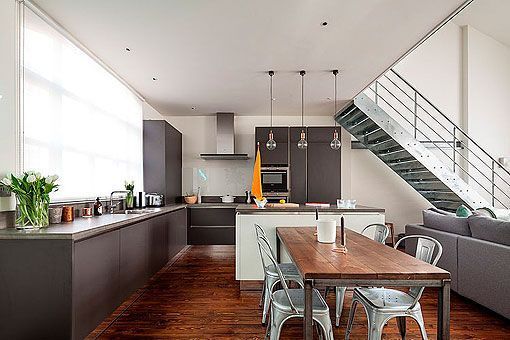 Loft moderno con dos alturas