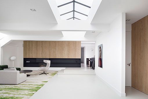 Garaje convertido en loft moderno y luminoso