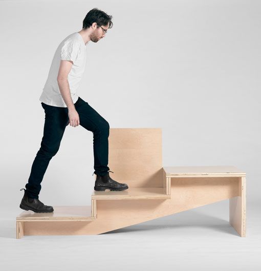 pavo Sarabo árabe Dibuja una imagen Escalera y banco de madera en un solo mueble