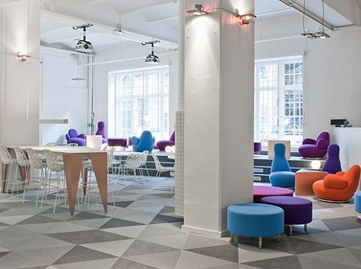 Decoración de oficinas de Skype en Estocolmo