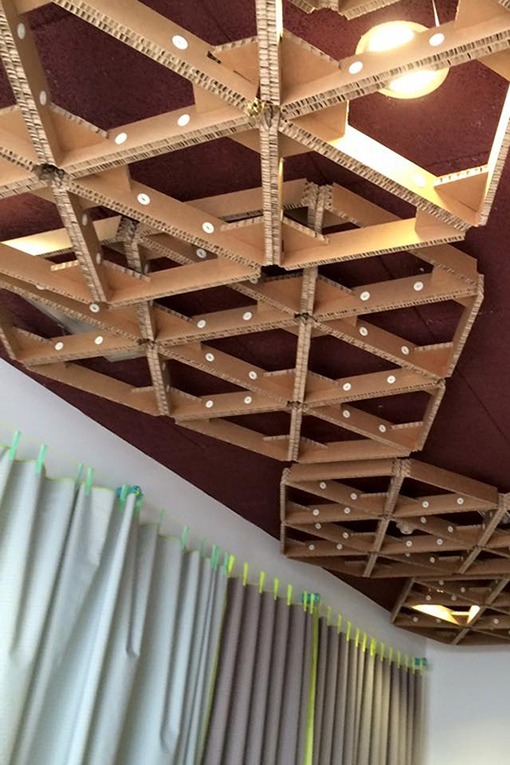 Muebles de cartón CARDBOARD FURNITURE AND PROJECTS (Casa Decor 2015)
