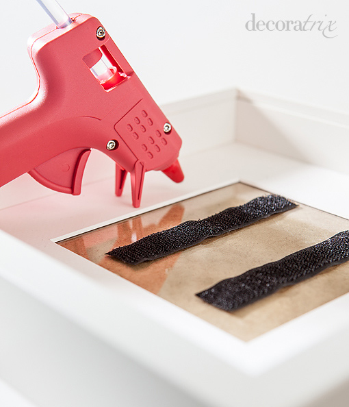 DIY: Octavo paso para hacer un álbum de fotos expuesto en un marco. 