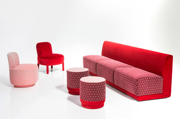 Muebles de la colección Sushi Red Edition de Moroso diseñada por Edward Van Viet