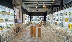 tienda-de-aceite-disenada-por-more-more.jpg