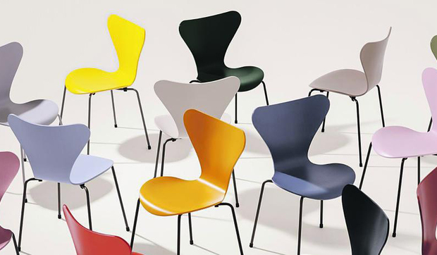 Nuevos colores para las sillas de Arne Jacobsen by Fritz Hansen