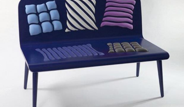 Bancos de madera Poppins con cojines incorporados