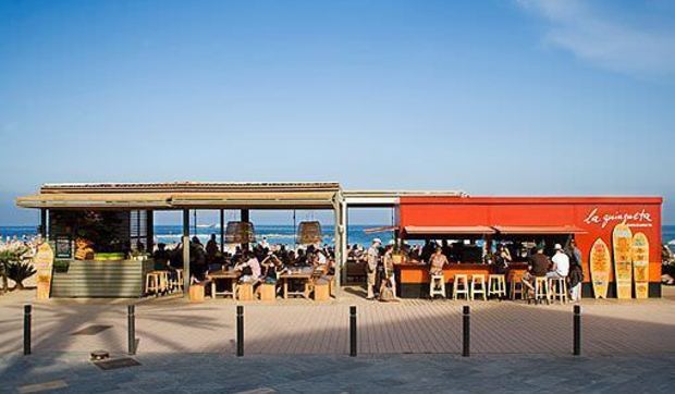 Chiringuito de playa en Barcelona: La Guingueta por Sandra Tarruella