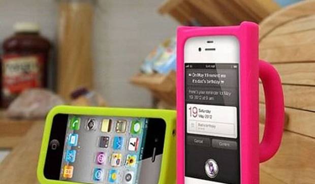 ¡Media taza de iPhone, marchando!