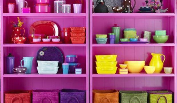 Ordena y expón el menaje