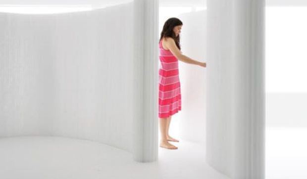 Tabiques y biombos flexibles y con luz