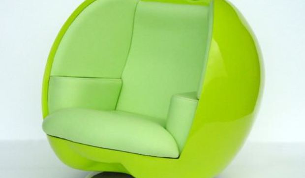 Un sillón verde manzana