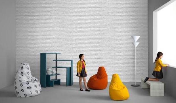 Zanotta lanza su popular butaca Sacco en tamaños para toda la familia